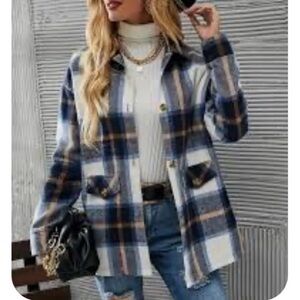 Plaid Design Button Down Shacket, Women’s M, Blue Brown White